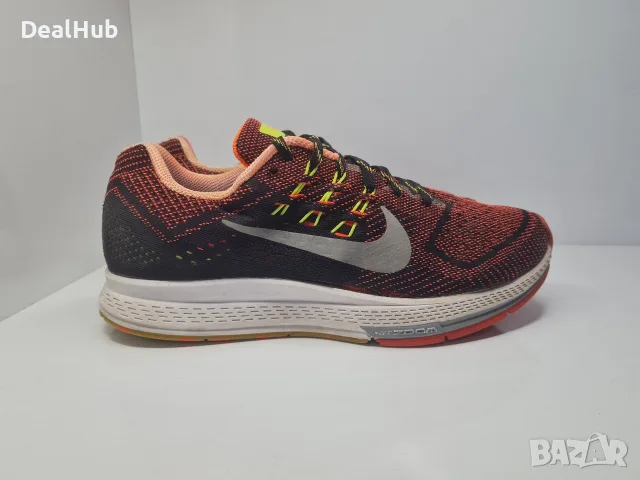 Маратонки Nike 

Носени,но в добро състояние. 

Размер 40 стелка 25.5 см.

Цена 25 евро.
