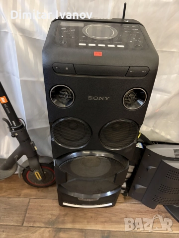 Sony MHC-V77DW……
