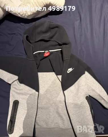 Оригинално двуцветно горнище Nike Tech Fleece (Суичър)