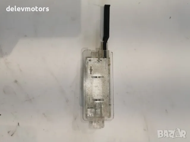 8200024033 Плафон за осветление на багажник Renault 12 V, вграден плъзгащ превключвател за Renault