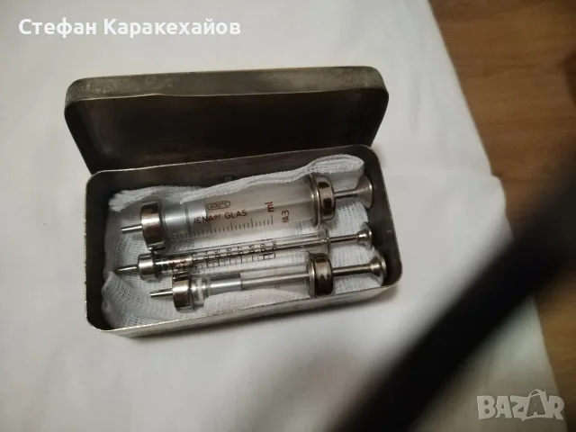 ретро стъклени спринцовки