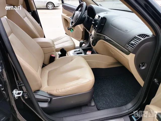 Hyundai Santa fe 2.2 CRDI - Като нов., снимка 11 - Автомобили и джипове - 56680105
