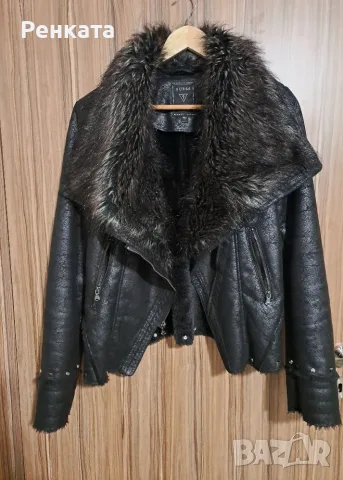 Дамско кожухче Guess 