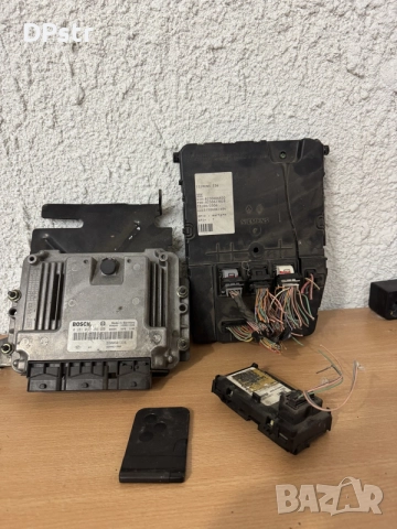 Комплект ECU, UCH, карта и четец Renault Megane 2 Scenic 2 1.9 dCi
