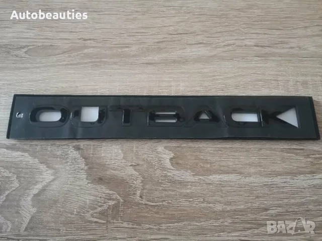 Subaru Outback емблема черен гланц