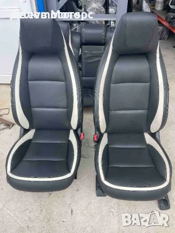 Седалки салон от Infiniti Q30S 2.0T 211ph., engine 270920, Sport, AWD, Panorama, Bose, 4x4