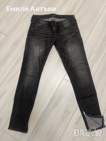 Дънки Guess размер 26-27
