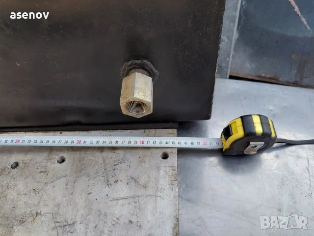 хидравличен резервоар, снимка 3 - Резервни части за машини - 56658967