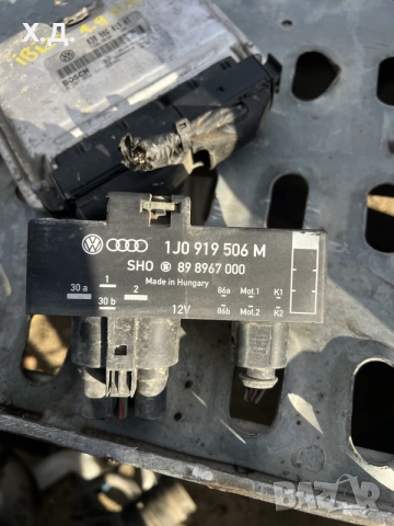 реле охладителна перка сеат ибиза 6л 1.9 101кс 2002г 1J0 919 506 M