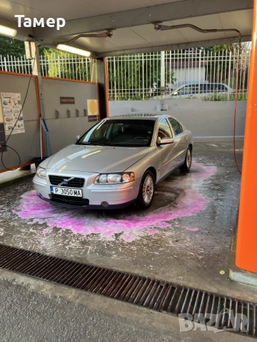 volvo S60 2.4Diesel, снимка 5 - Автомобили и джипове - 56601951
