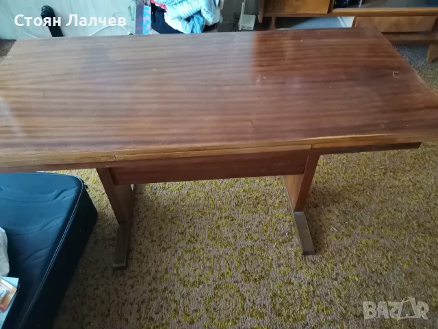 Холна масичка, разтегателна