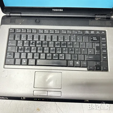 Лаптоп Toshiba Satellite Pro 300., снимка 2 - Лаптопи за дома - 56639568