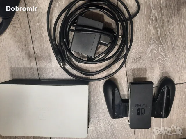 Nintendo Switch Oled, снимка 3 - Nintendo конзоли - 56569721