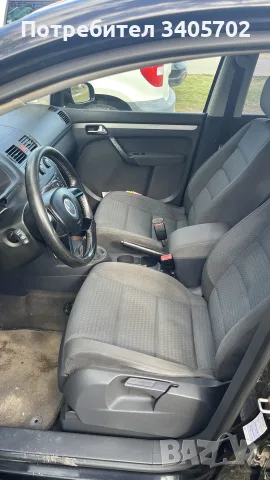VW Touran 1.9 TDİ, снимка 8 - Автомобили и джипове - 56634906