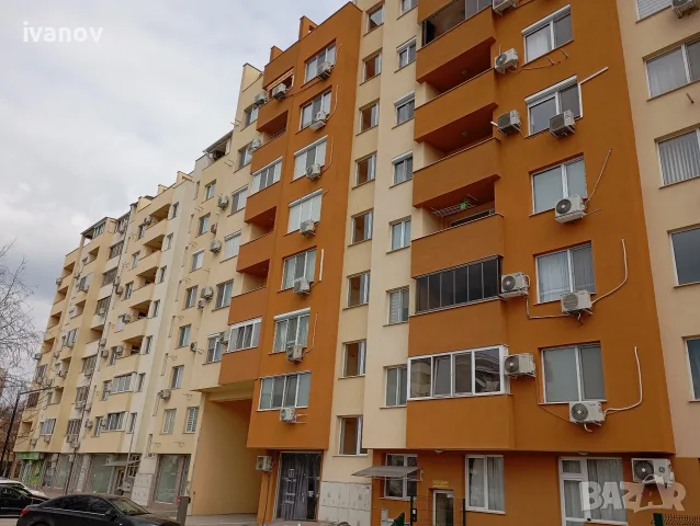 Паркомясто в жк.Тракия, снимка 2 - Гаражи и паркоместа - 56682667