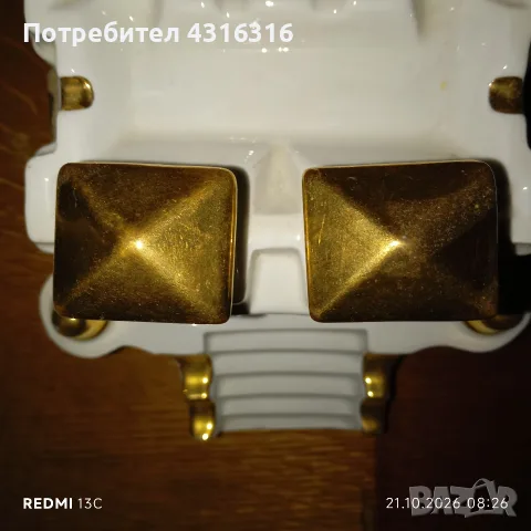 Стар порцелановпепелник, снимка 2 - Пепелници - 56589095