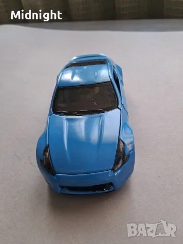  Nissan 370Z.   1:24