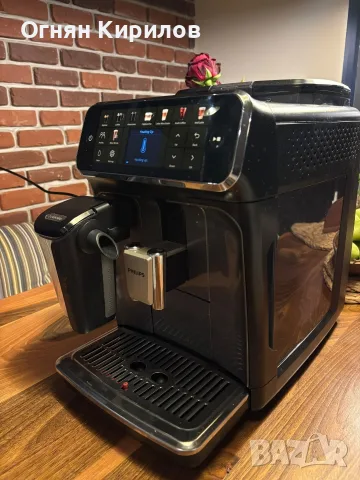 Philips Lattego 5547, снимка 3 - Кафемашини - 56557832