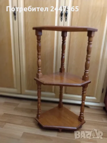 Етажерка  дървена 
