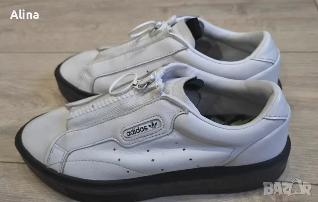 Сникърси Adidas, снимка 2 - Маратонки - 56682054