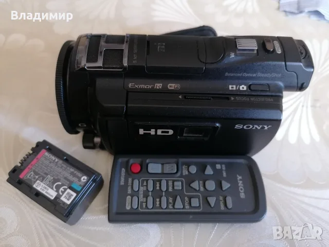 Видеокамера SONY PJ 810