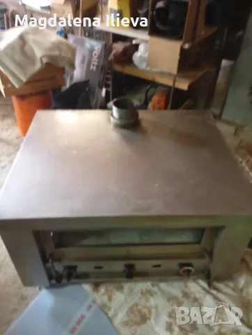 Продавам газова фурна( пицарка) , снимка 2 - Обзавеждане на кухня - 56660722