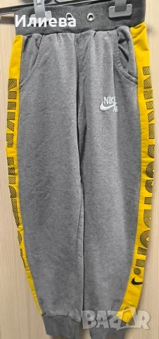 Детски екип Nike , снимка 3 - Детски анцузи и суичери - 56641972