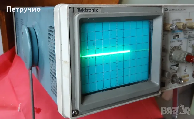 Осцилоскоп Tektronix 2235-работещ, снимка 3 - Измервателни инструменти - 56560115