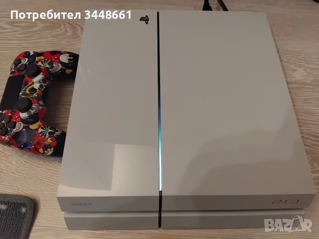 Продавам Плейстейшън Sony4 с 13 Игри