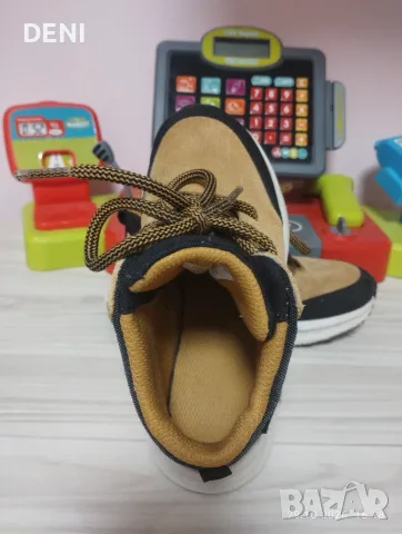 Детски Боти Merrell, снимка 7 - Детски боти и ботуши - 56726088