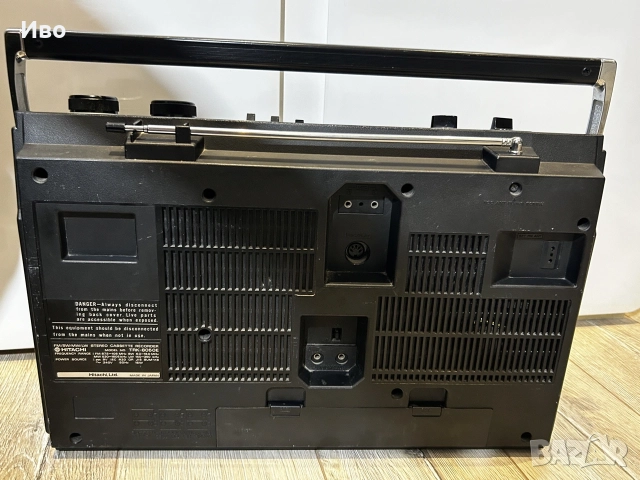 Hitachi TRK-8050E Радиокасетофон , снимка 7 - Радиокасетофони, транзистори - 56604153