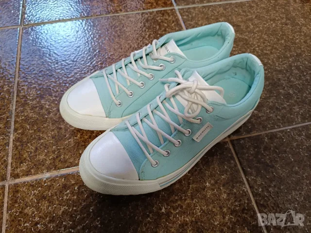 Маратонки WalkMaxx