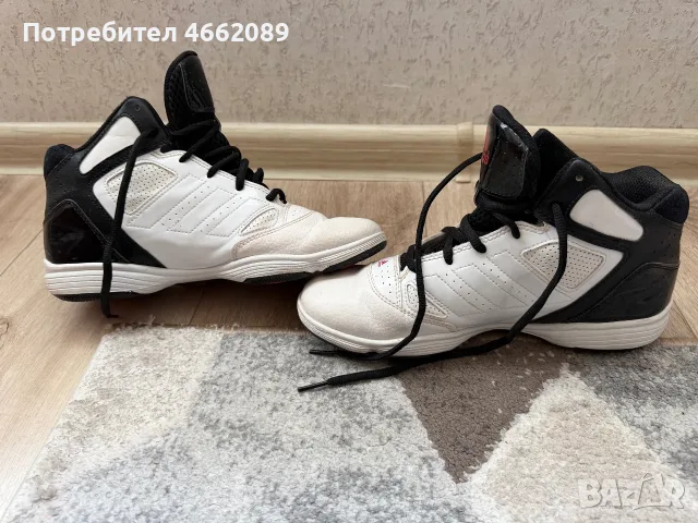 Кецове Adidas Адидас, снимка 3 - Детски маратонки - 56648875
