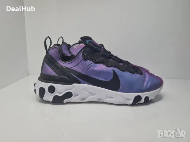 Маратонки Nike React Element 55

Носени,но в отлично състояние. 
Като нови .

Размер 39 стелка 25 с