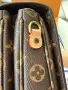 Чанта Louise Vuitton , снимка 9