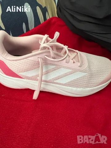 Дамски маратонки Adidas , снимка 7 - Маратонки - 56588165