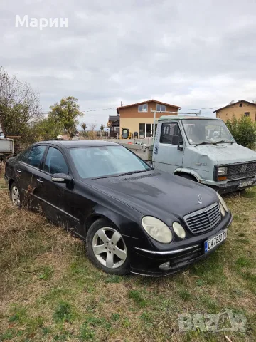 Мерцедес - Е220 , снимка 3 - Автомобили и джипове - 56714786
