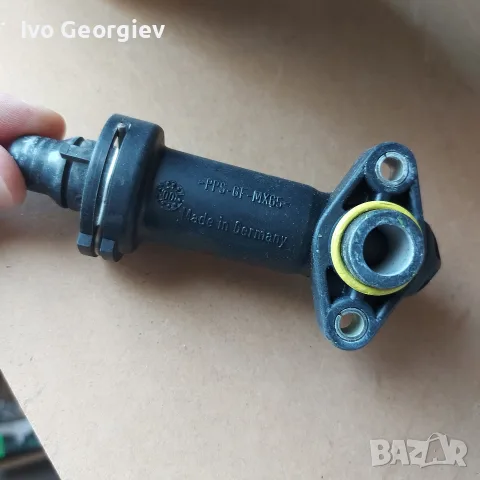 оригинален термостат за EGR BMW E46, снимка 2 - Части - 56563480