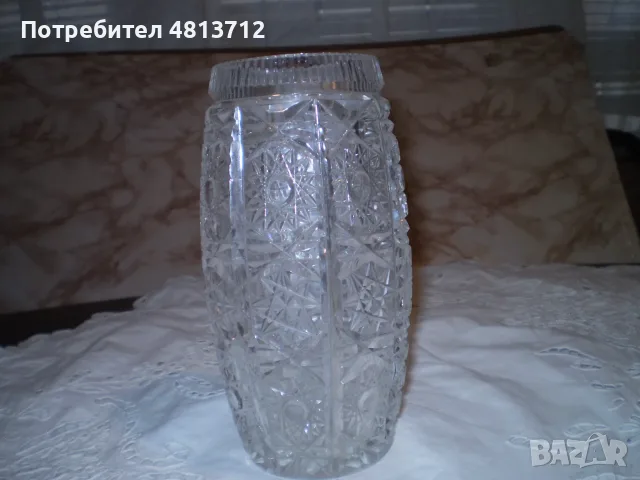 Масивна ретро кристална ваза 