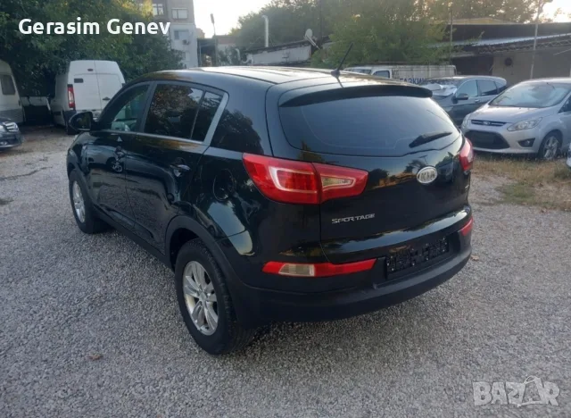Kia Sportage 1.7 CRDI, снимка 5 - Автомобили и джипове - 56633578
