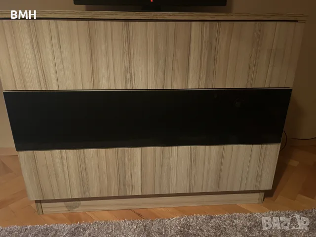 Скрин и две нощни шкафчета