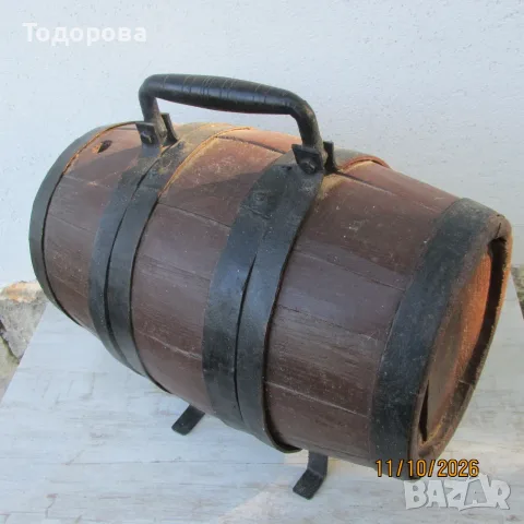 малко дървено буре , снимка 3 - Бидони, бурета и бъчви - 56725956