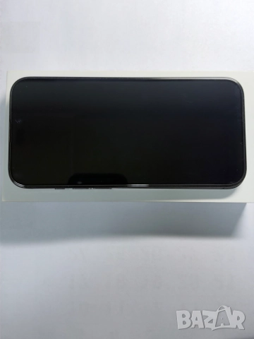 Продавам iPhone 16 Pro Max Black Titanium 256 GB, снимка 7 - Apple iPhone - 56626038
