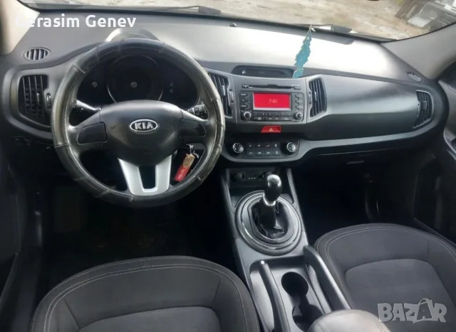 Kia Sportage 1.7 CRDI, снимка 13 - Автомобили и джипове - 56633578