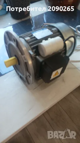 Продавам нов монофазен електро двигател, NERI MOTORI,0, 3KW, 1 400kw.