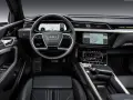 AUDI Q7 e-tron – ЛУКС, КОМФОРТ И ПРЕМИУМ ИЗЖИВЯВАНЕ!, снимка 2