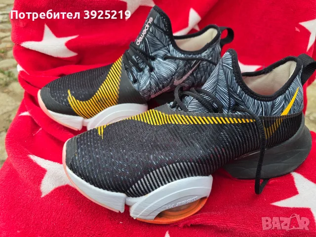 Дамски обувки Nike , снимка 2 - Маратонки - 56557731