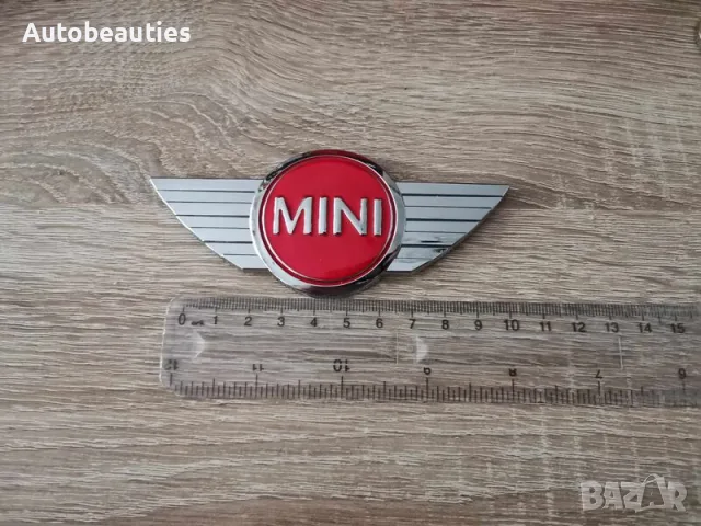 MINI Cooper емблема стар стил сребристо с червено, снимка 2 - Аксесоари и консумативи - 56581281