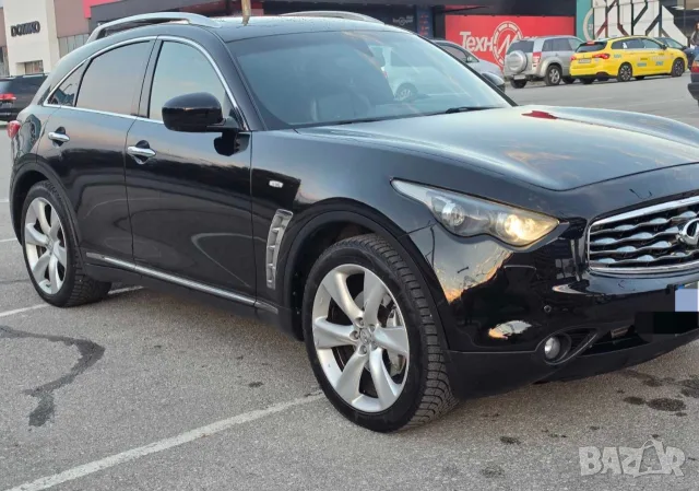 Двигател- Infiniti FX30 -QX70 - Части за Infiniti FX30-QX70, снимка 2 - Части - 56662319