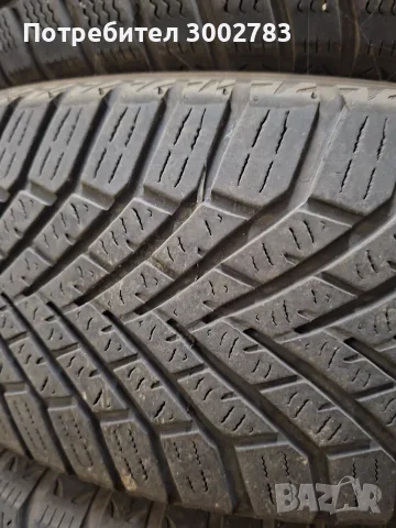 Зимна гума 195/65/R15, снимка 2 - Гуми и джанти - 56609978